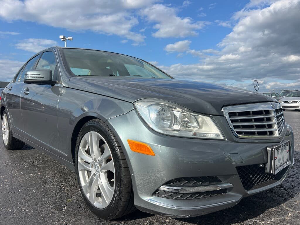 2012 MERCEDES-BENZ C-Class