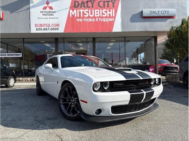 2022 DODGE Challenger