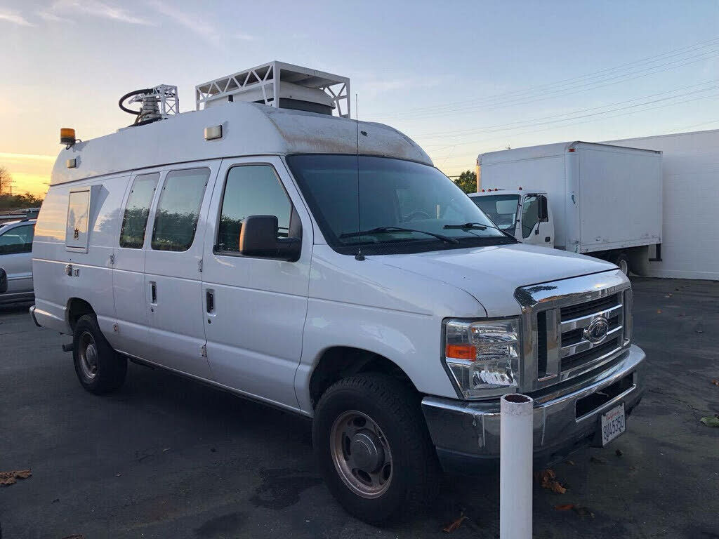 2008 FORD E-350