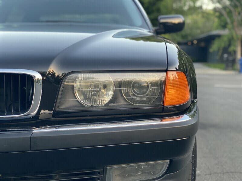BMW 740iL