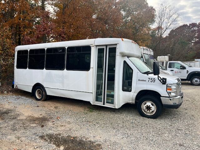 Ford E-450