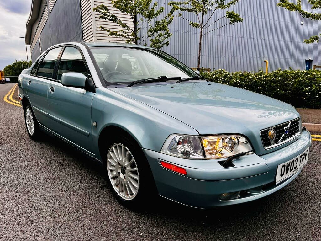 Volvo S40