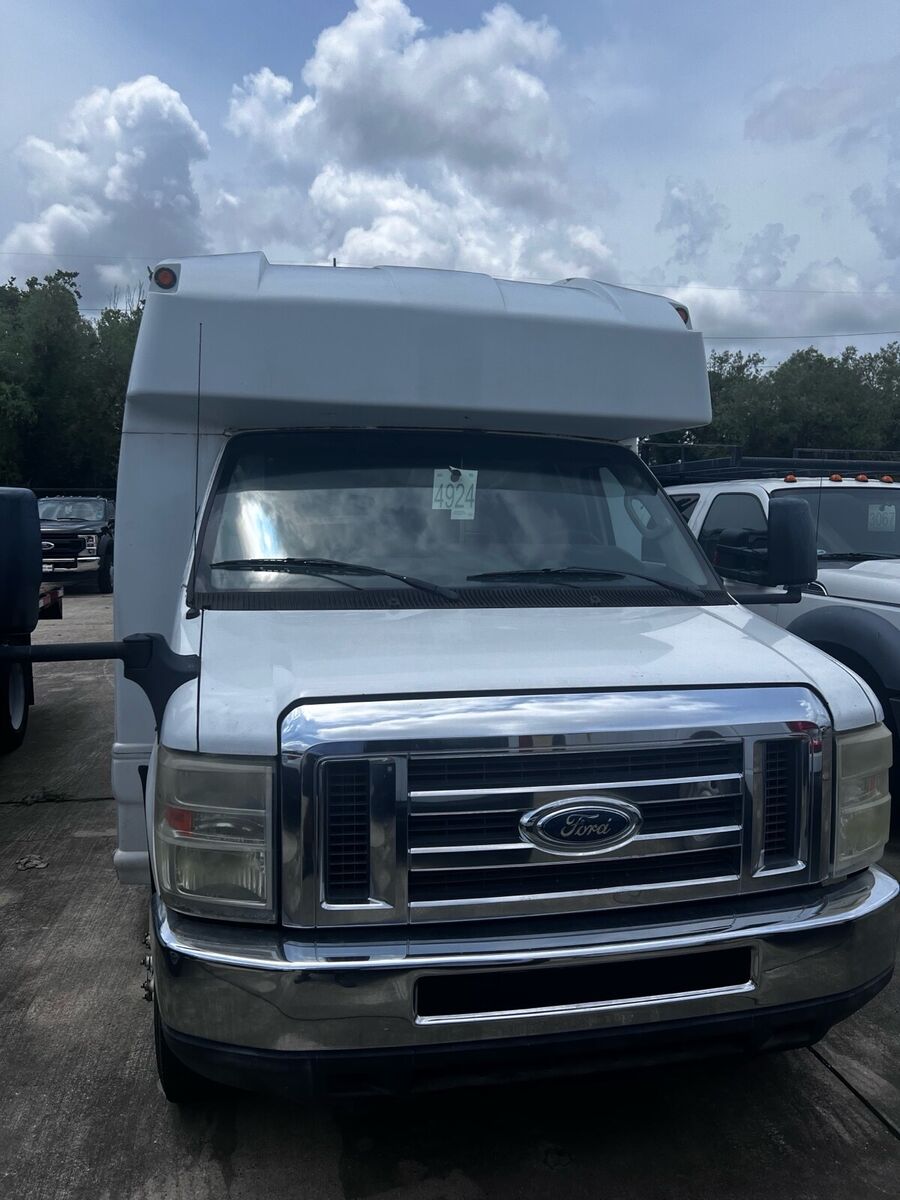 Ford E-450