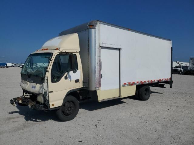 Isuzu NPR