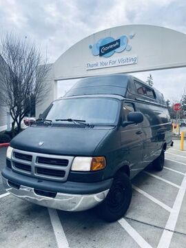 Dodge Ram Van