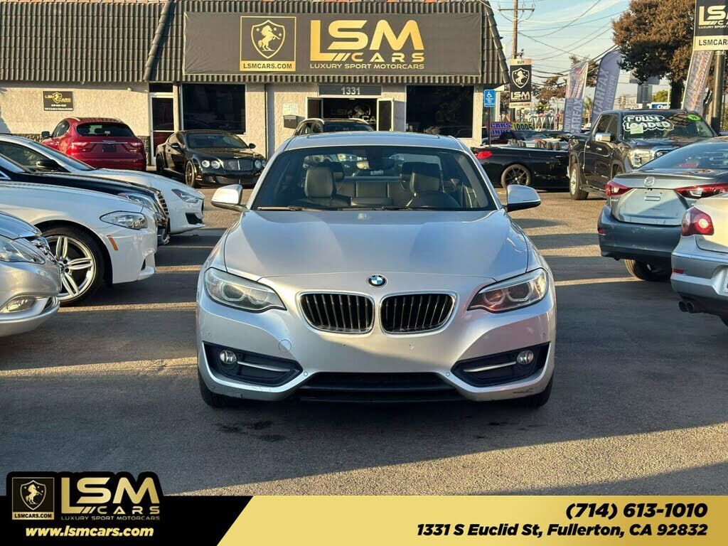 BMW 230i