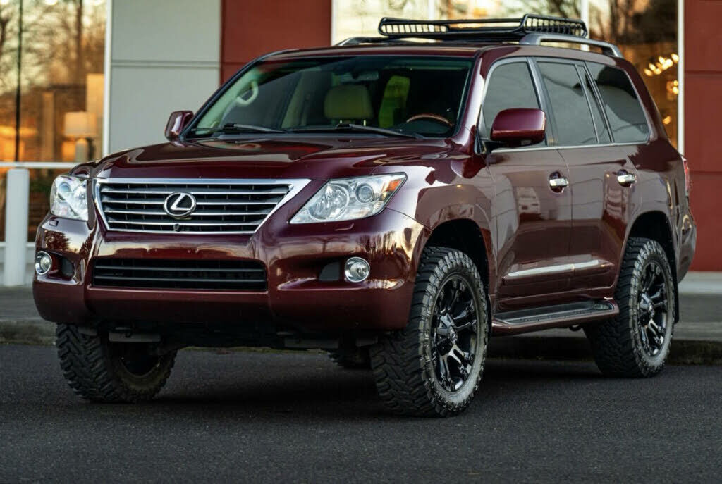 Lexus LX