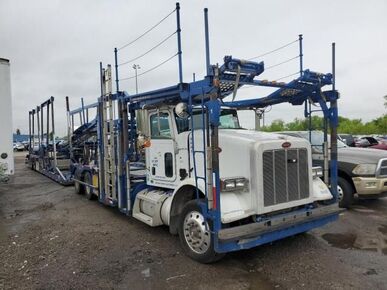 2012 PETERBILT 365 - License Plate