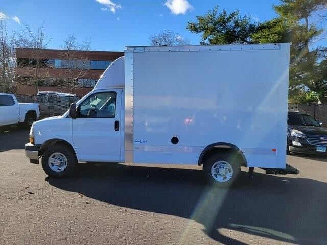 2024 CHEVROLET Express
