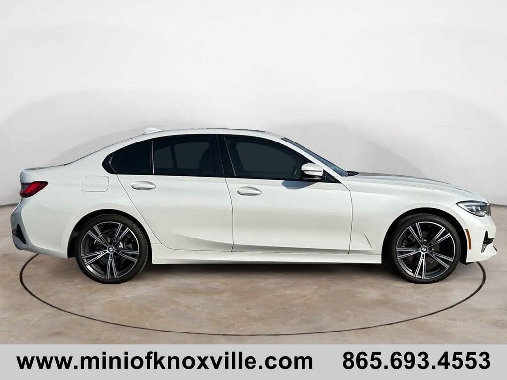 2022 BMW 330i
