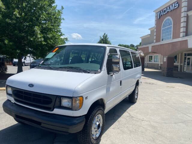 Ford E-350