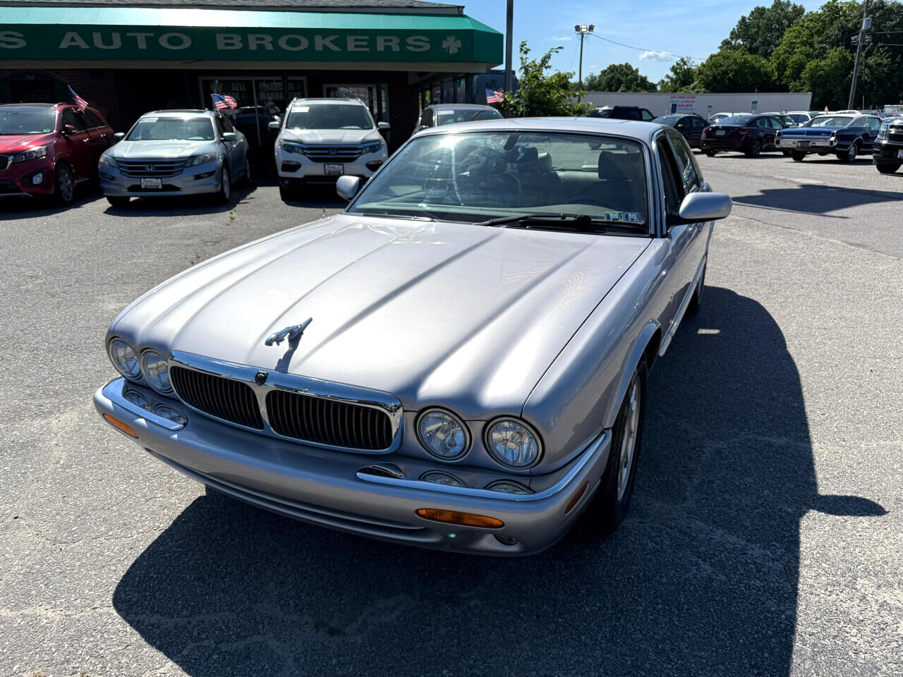 Jaguar XJ8