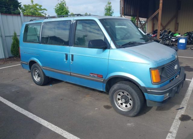 Chevrolet Astro Van