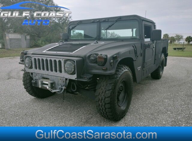 HUMMER H1