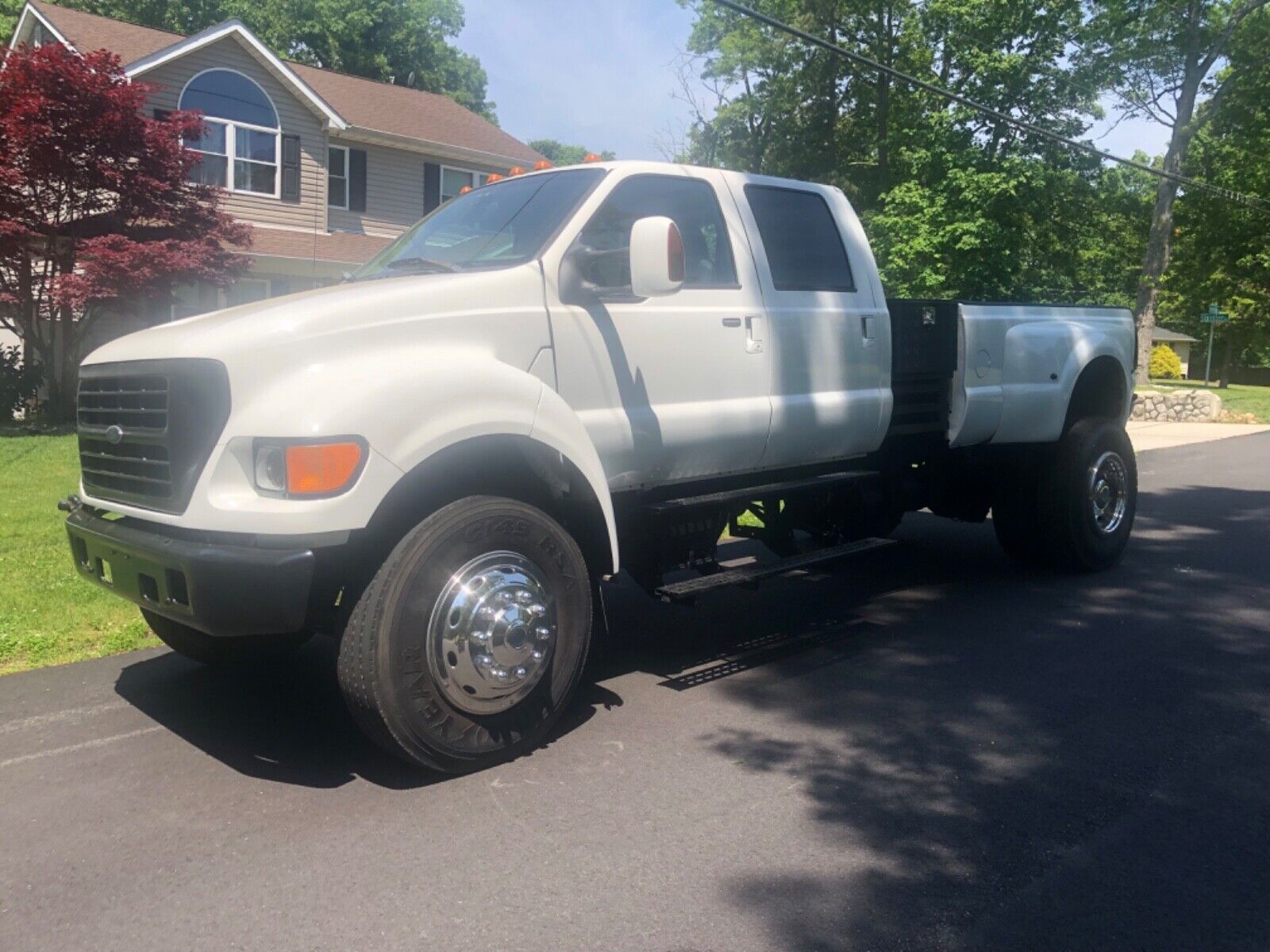 Ford F-750