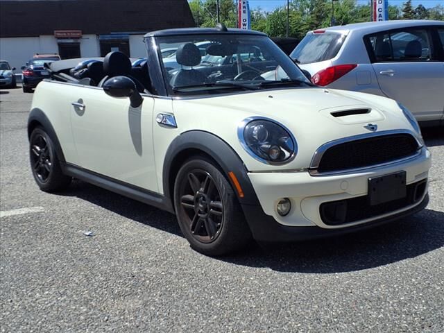 MINI Cooper Convertible