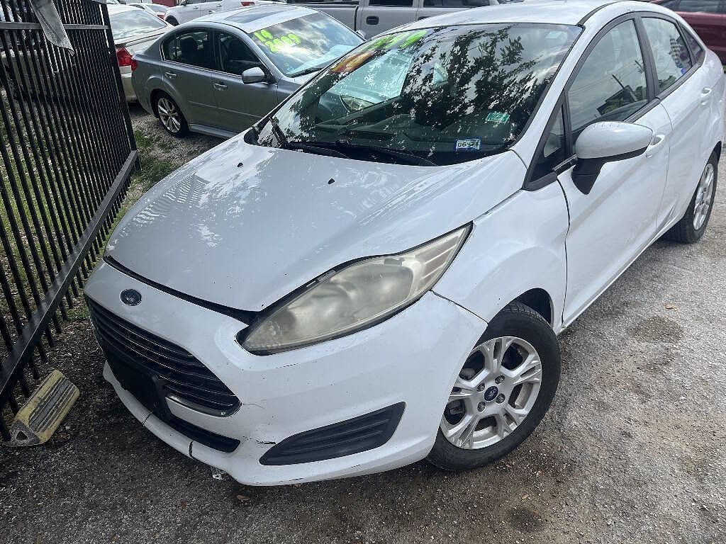 2014 FORD Fiesta