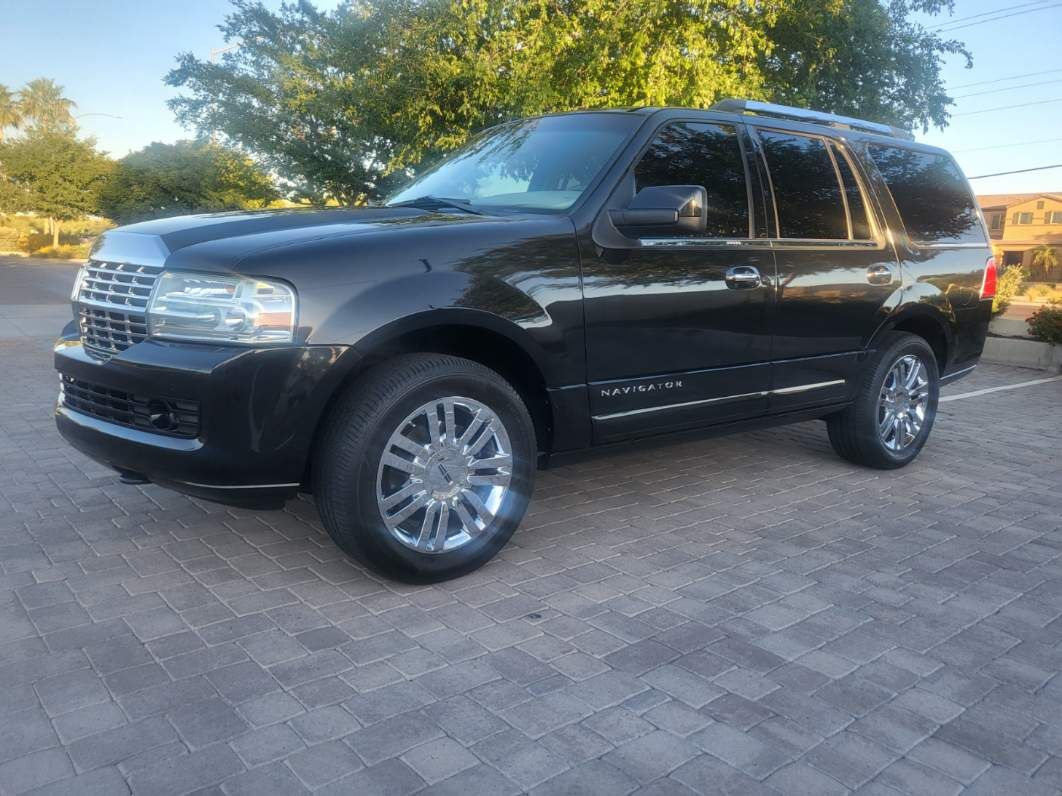 Lincoln Navigator