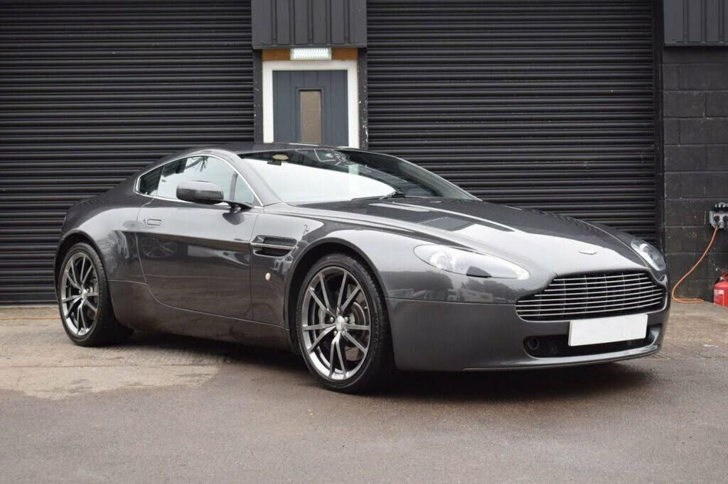 Aston Martin V8 Vantage