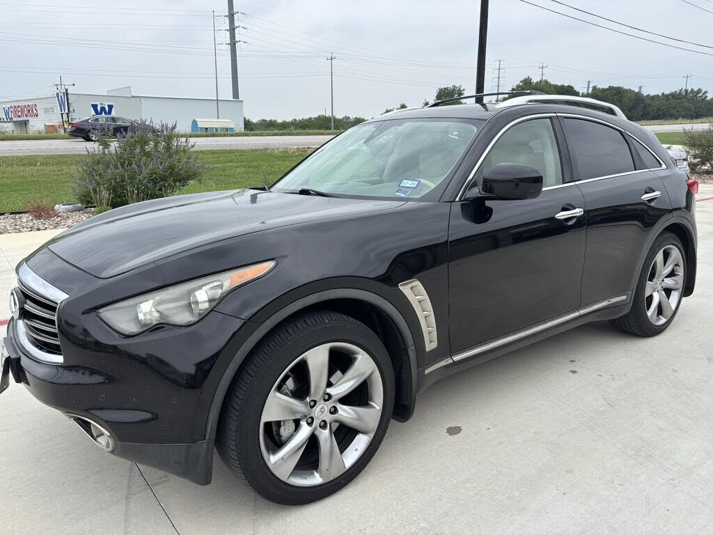 Infiniti FX50