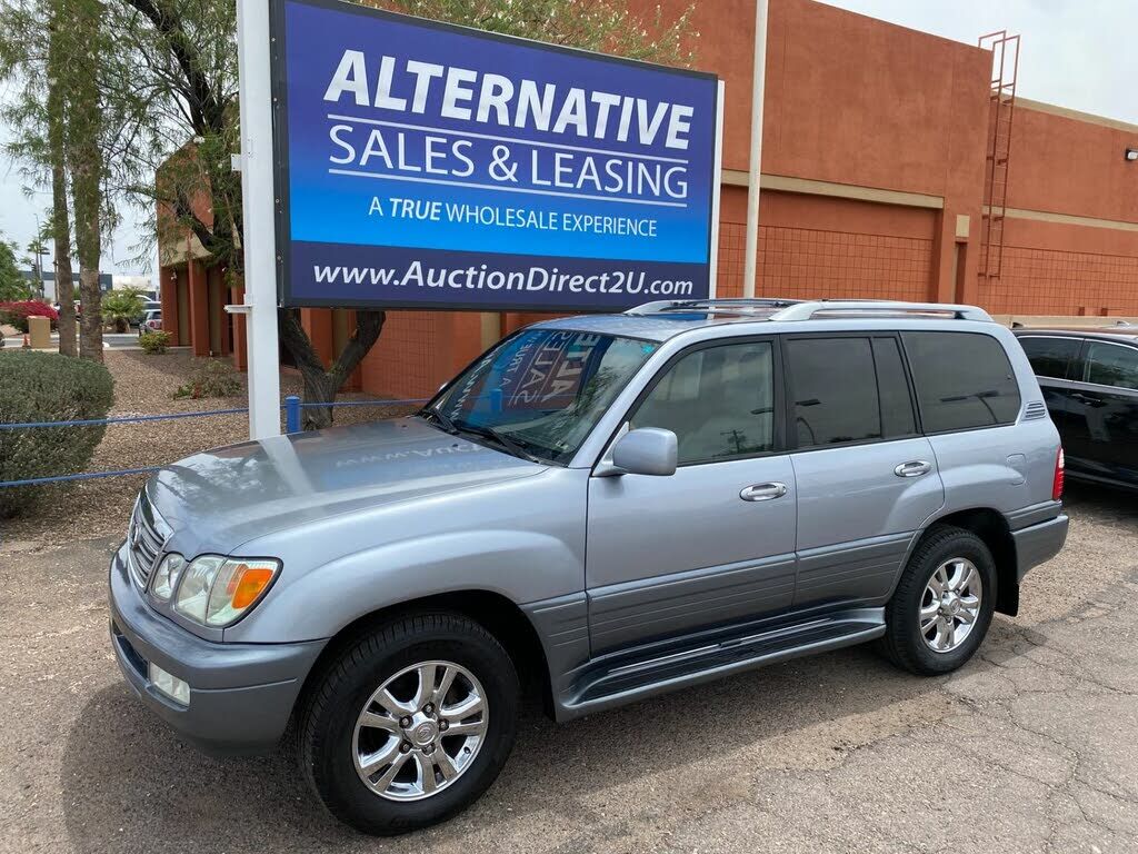 Lexus LX