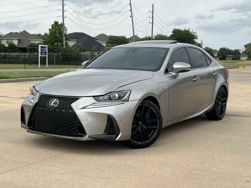 2020 LEXUS IS