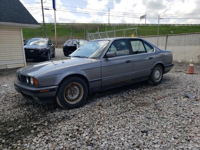BMW 525i