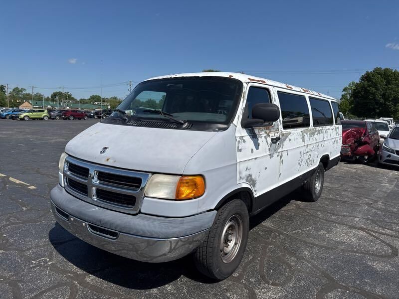 Dodge Ram Van