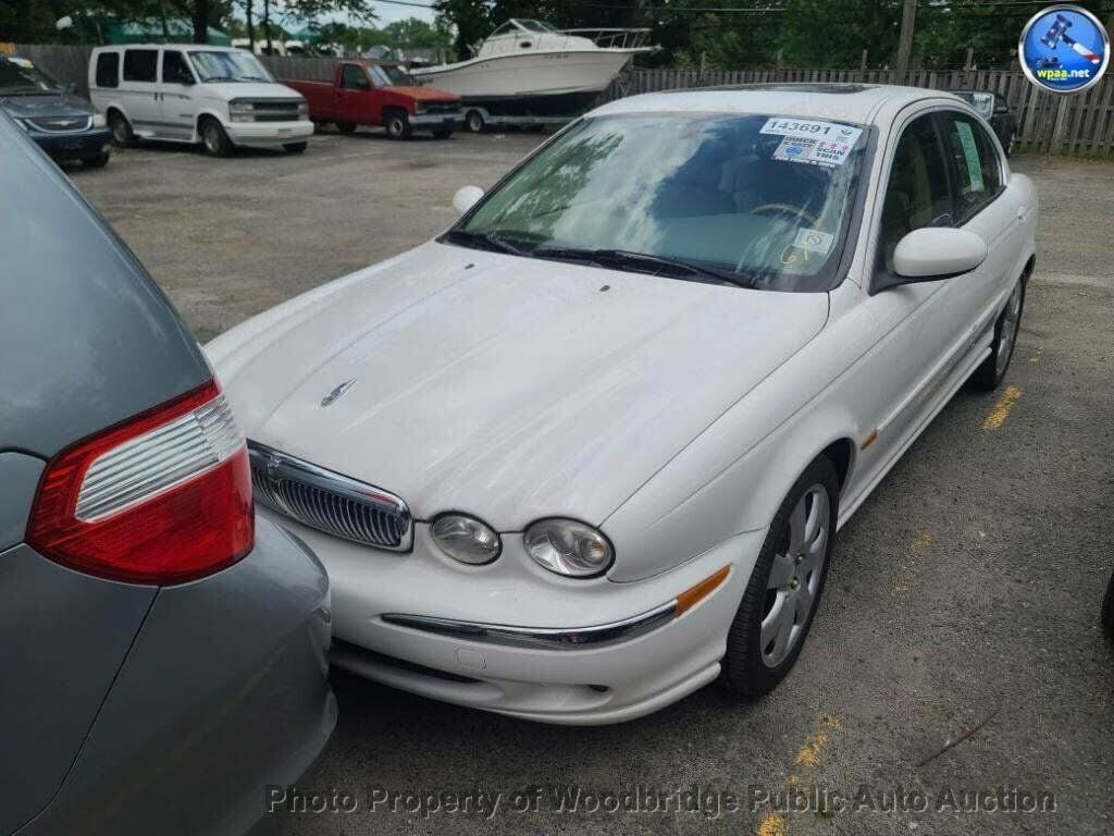 Jaguar X-Type