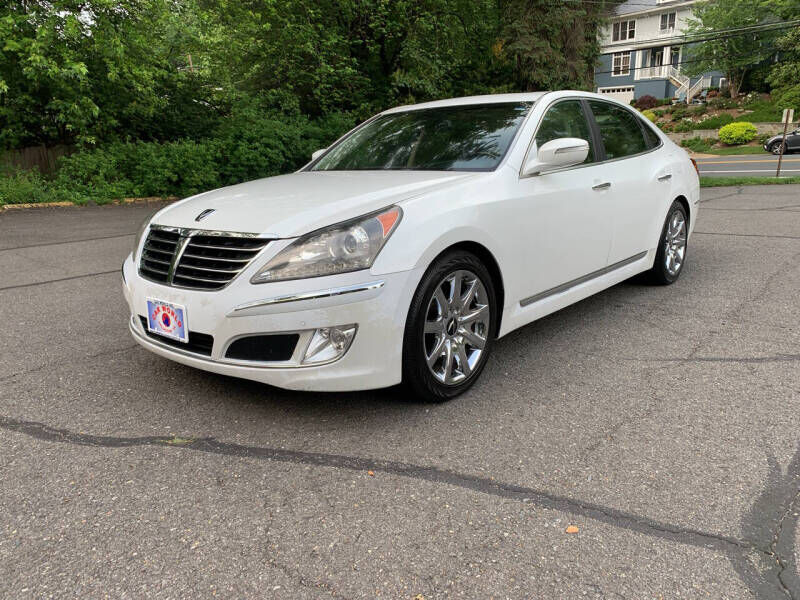 Hyundai Equus