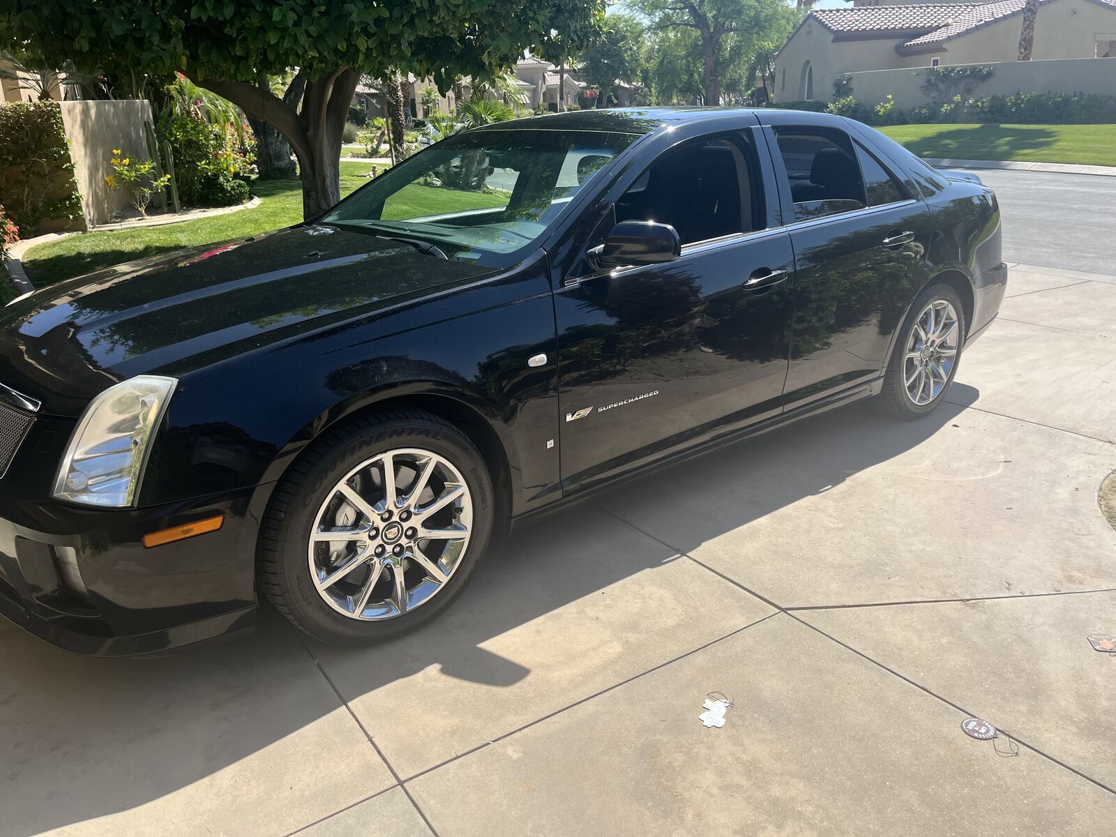 Cadillac STS