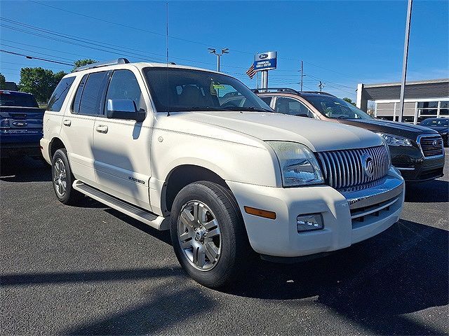 Mercury Mountaineer