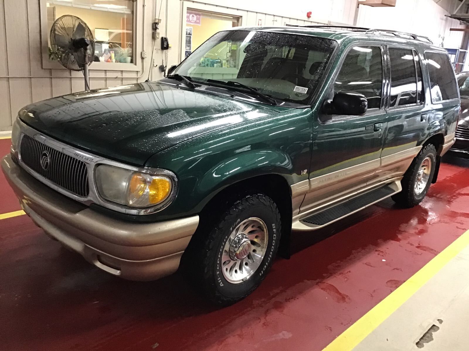 Mercury Mountaineer
