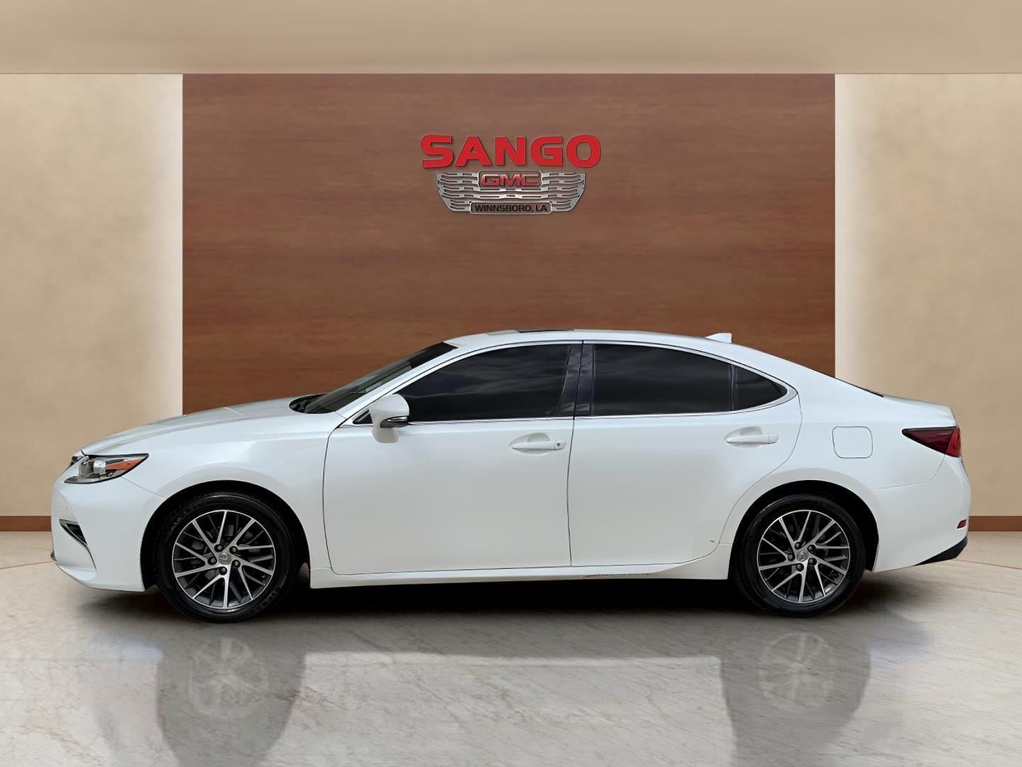 2017 Lexus ES