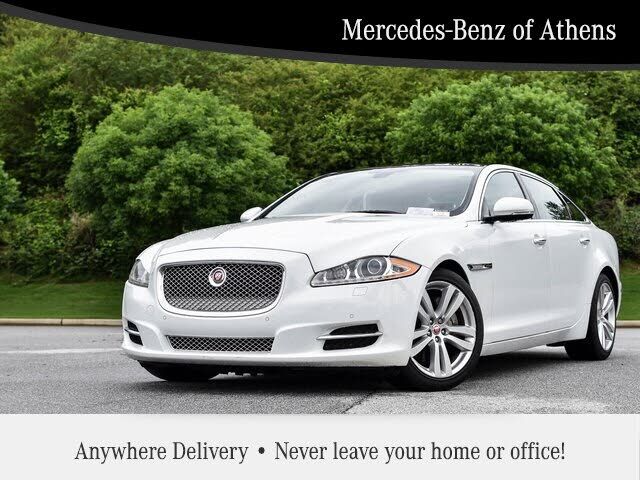 Jaguar XJ