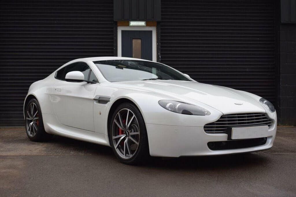 Aston Martin V8 Vantage