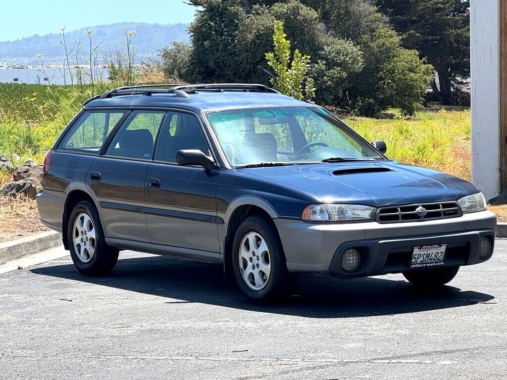 SUBARU