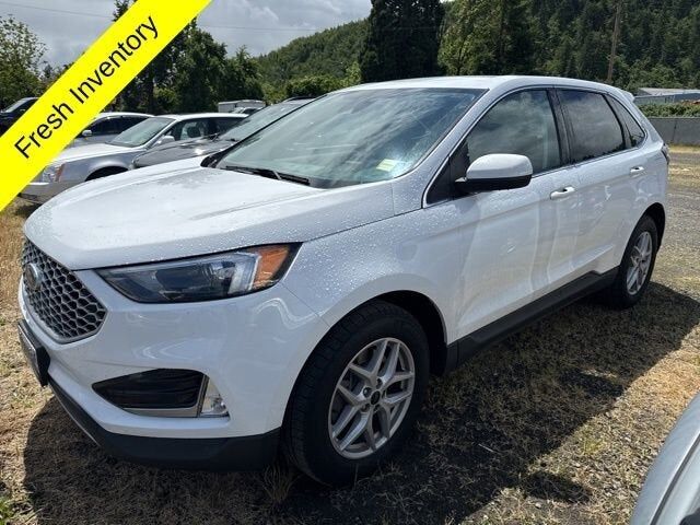 2023 FORD Edge
