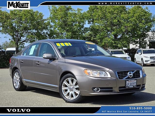 Volvo S80