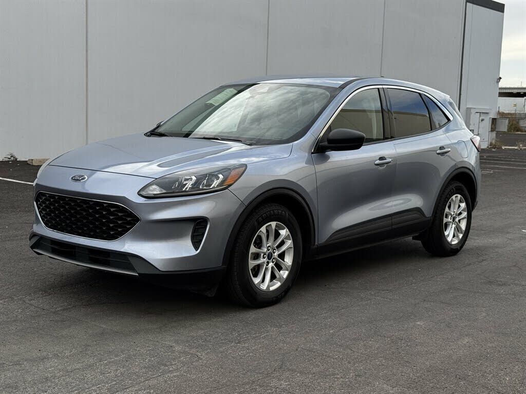 2022 FORD Escape