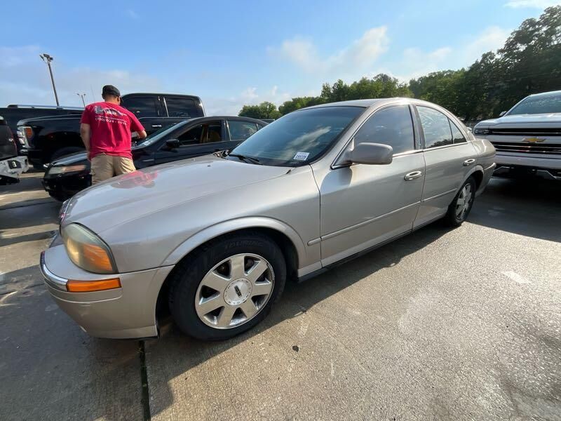 Lincoln LS