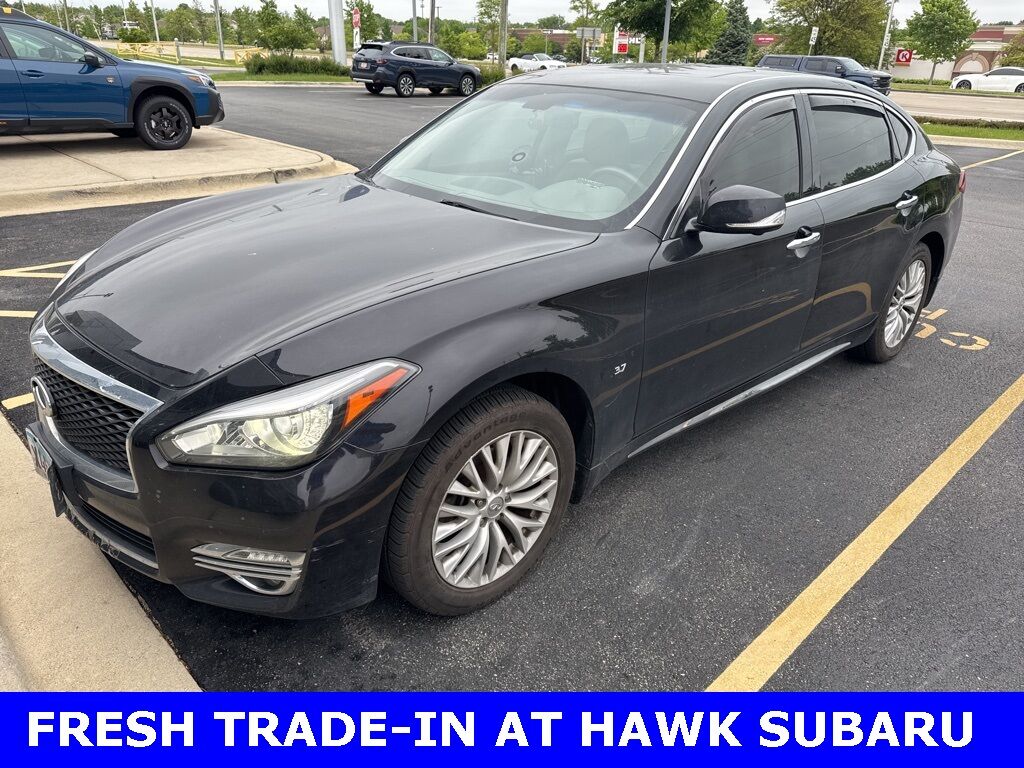 2015 INFINITI Q70L