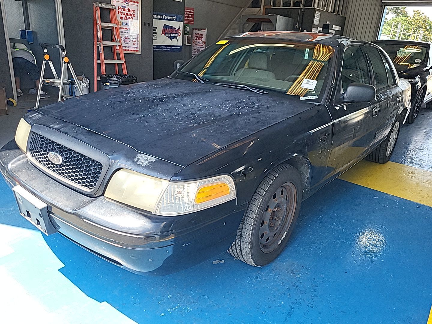 Ford Crown Victoria