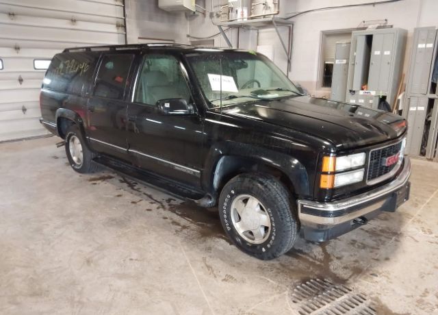 GMC Suburban