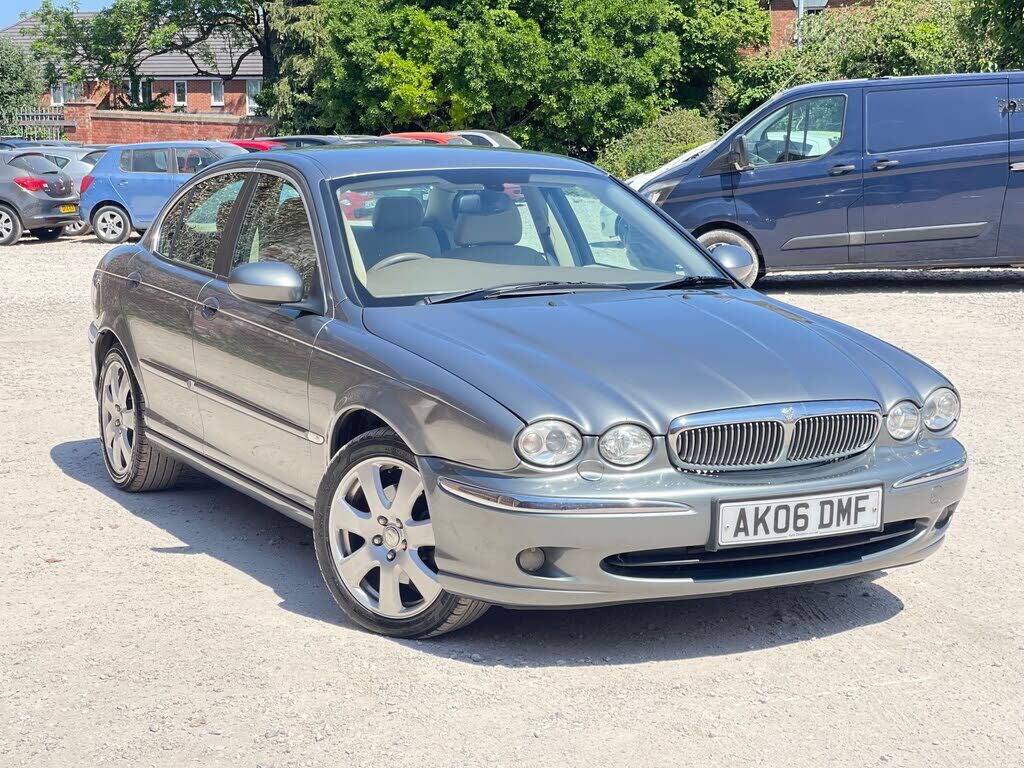 Jaguar X-Type