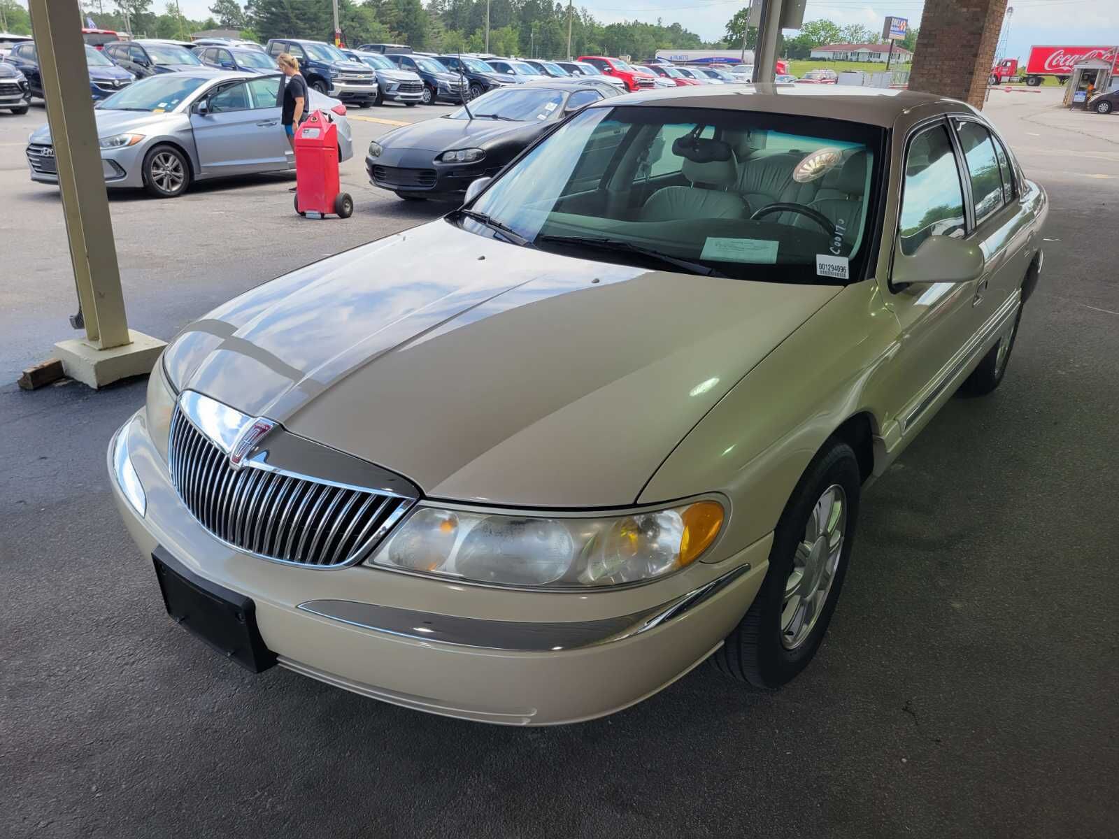 Lincoln Continental