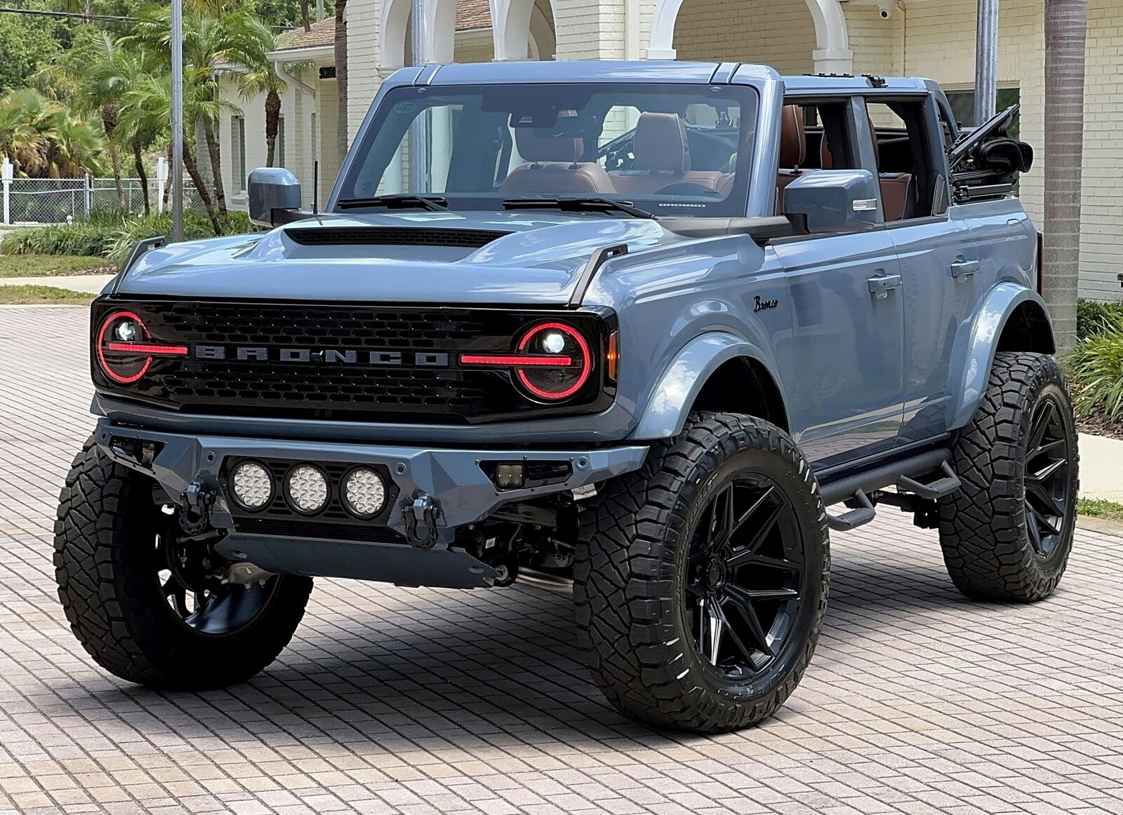 2025 FORD Bronco