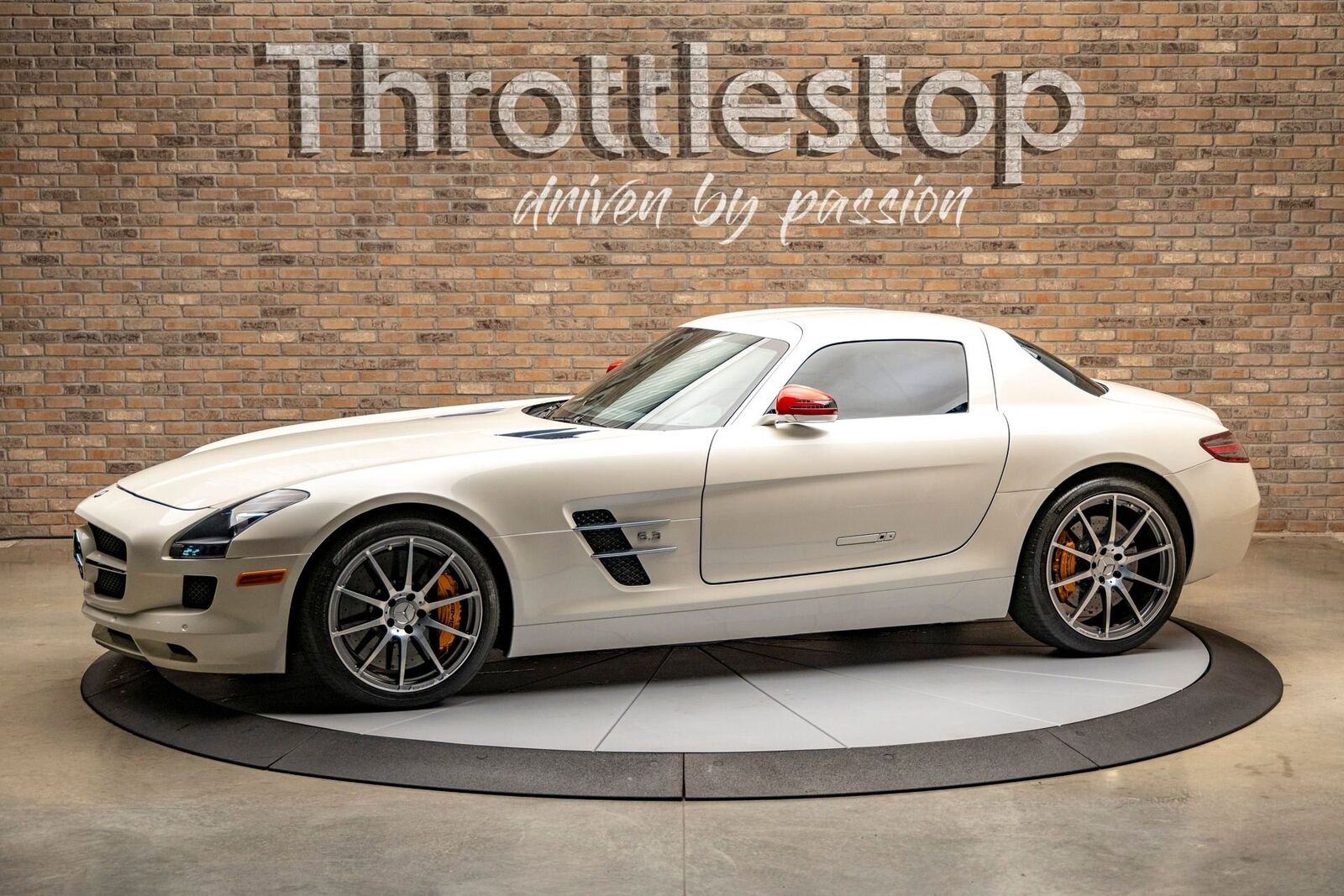 2011 MERCEDES-BENZ SLS-Class