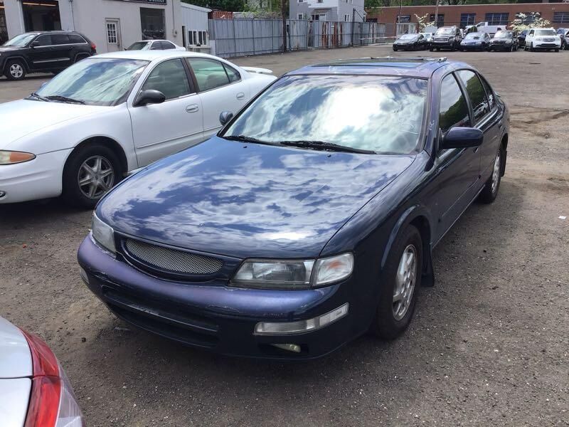 Nissan Maxima