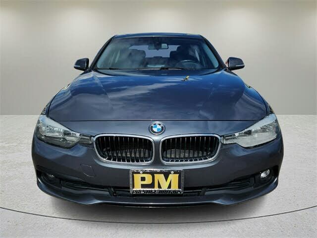2016 BMW 320i